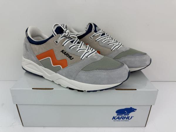 Karhu Aria 95 (Maat 48)